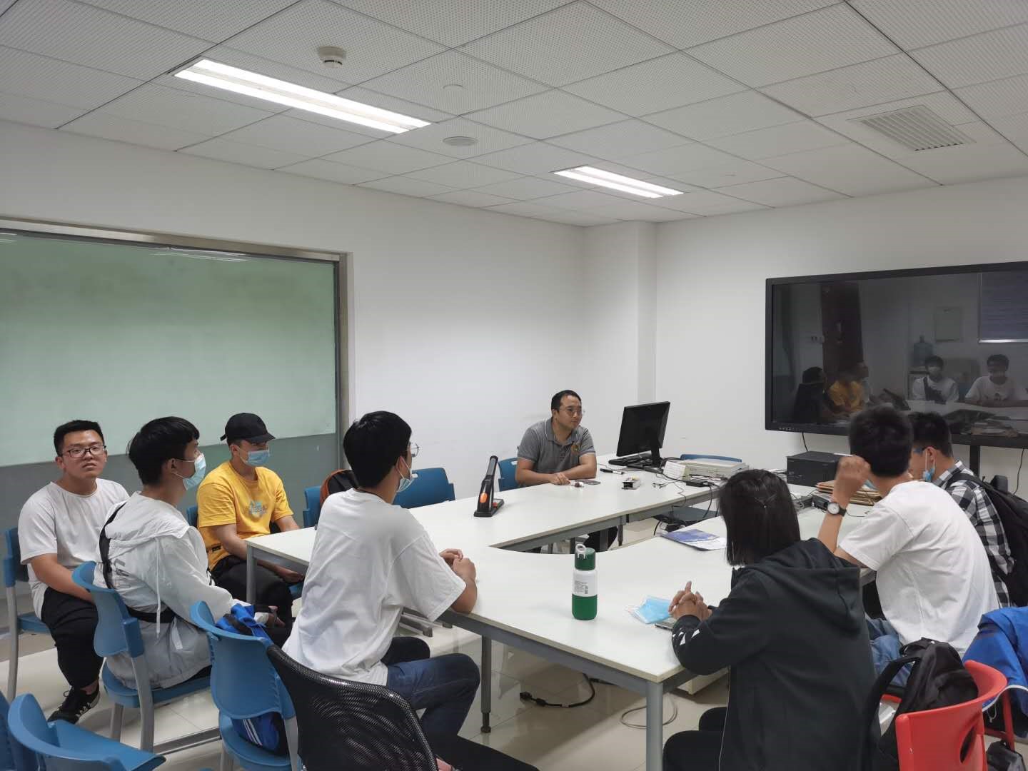 63c1144964b9442eb727e5f3d85643e9.jpg 63c1144964b9442eb727e5f3d85643e9.jpg