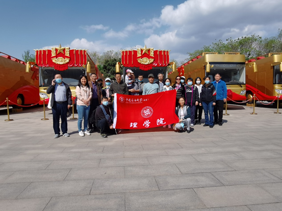 78e98650f0d046cd85d0bc9d28580517.png 图片.png