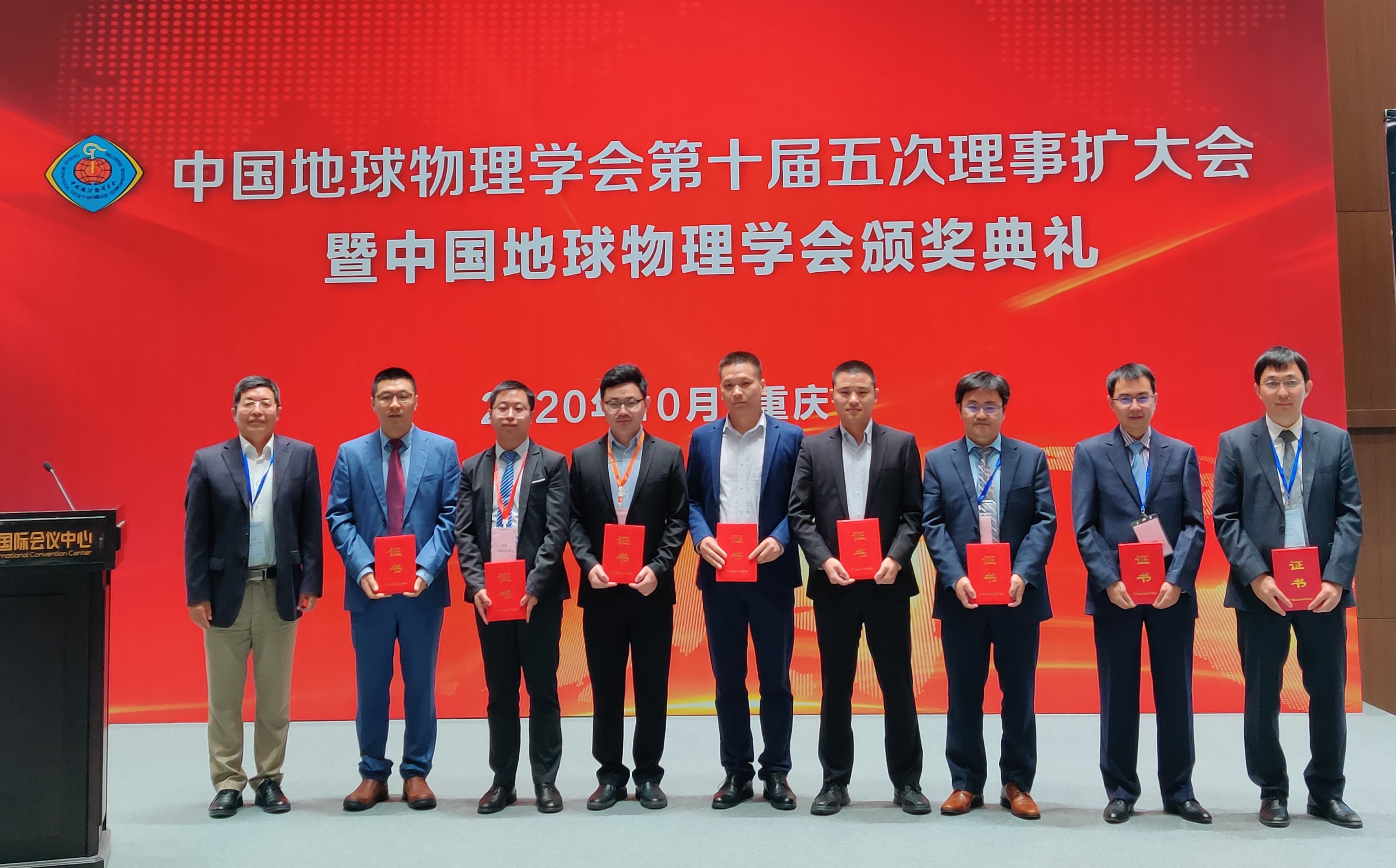 e0a1aeca0e2446ac9d4ef5d3893aff25.jpg e0a1aeca0e2446ac9d4ef5d3893aff25.jpg