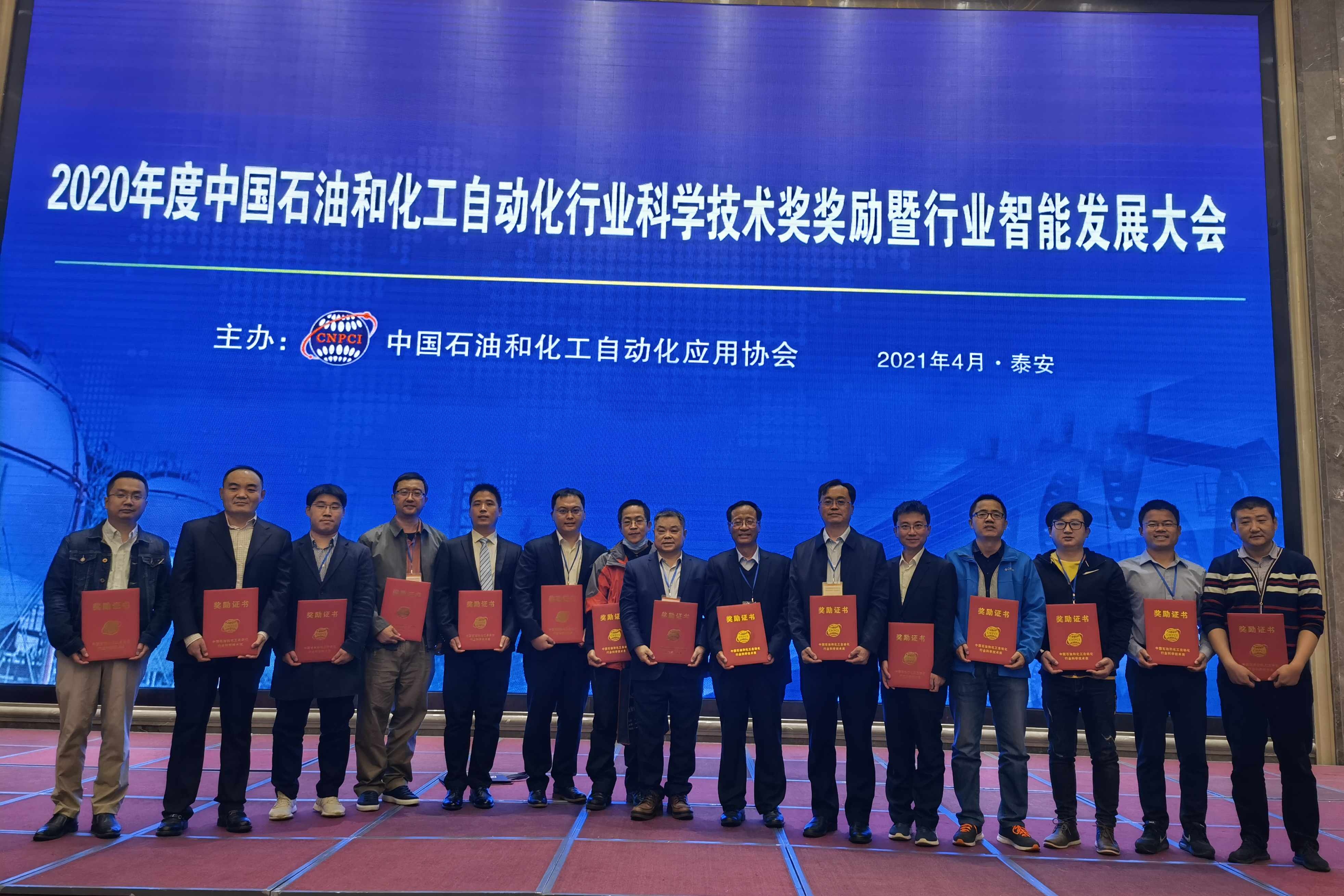 242fe6ad992c4200b4a1753dc0b04ed4.jpg 242fe6ad992c4200b4a1753dc0b04ed4.jpg