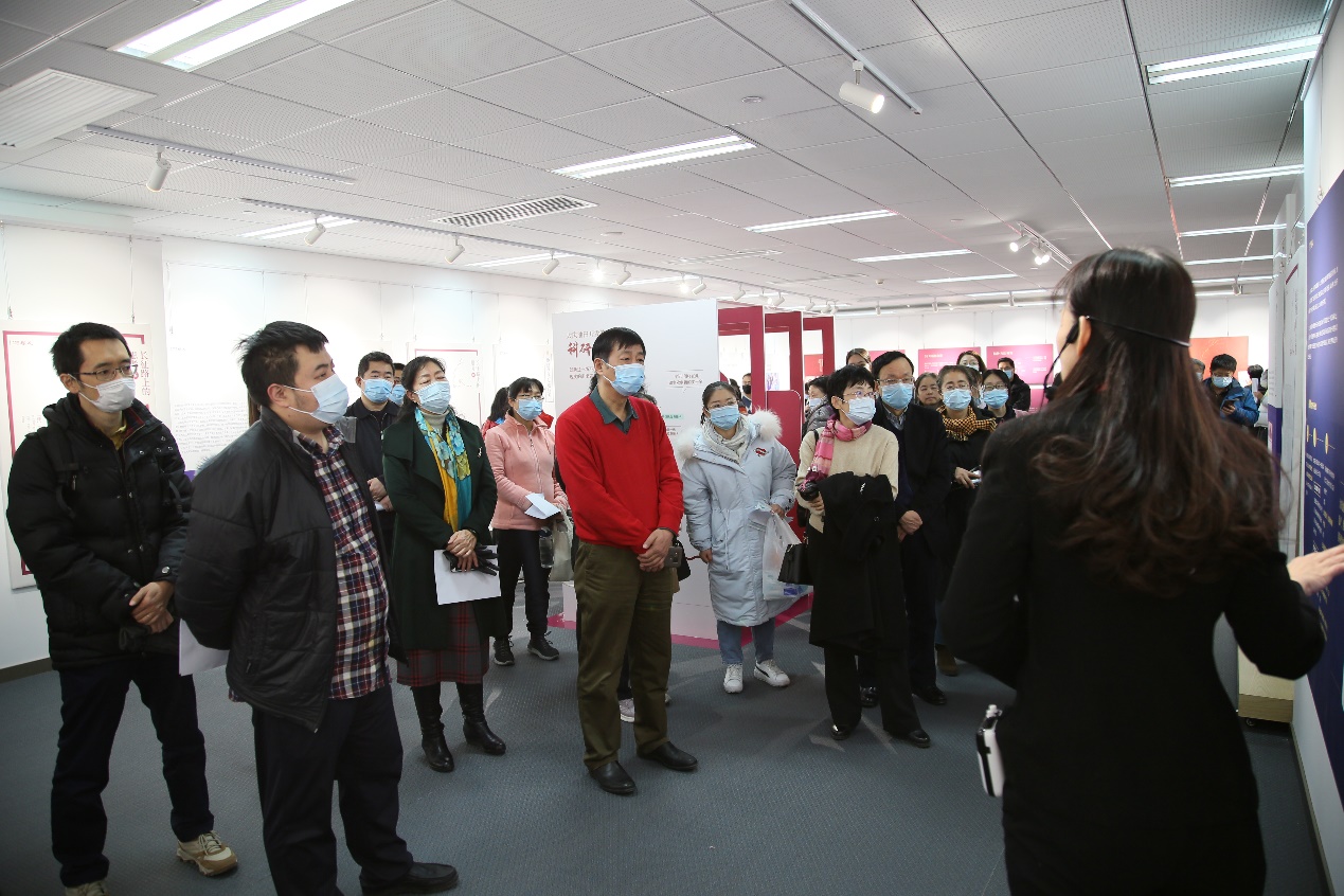 01c125f21b1646f19666671da33ea88f.jpg 01c125f21b1646f19666671da33ea88f.jpg