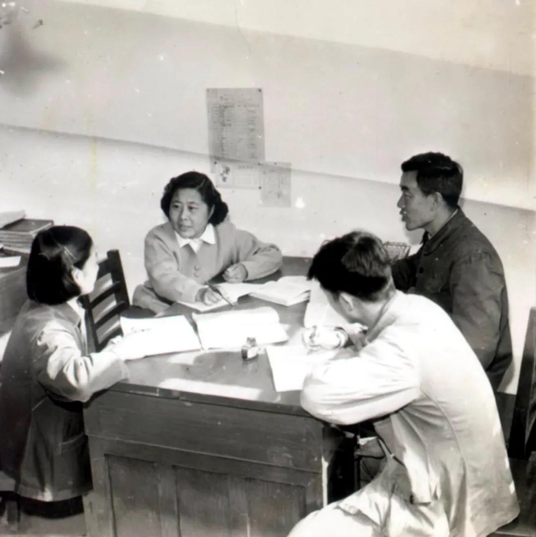 236d7bc0fa0241178c0c6165cba6663a.jpg 236d7bc0fa0241178c0c6165cba6663a.jpg