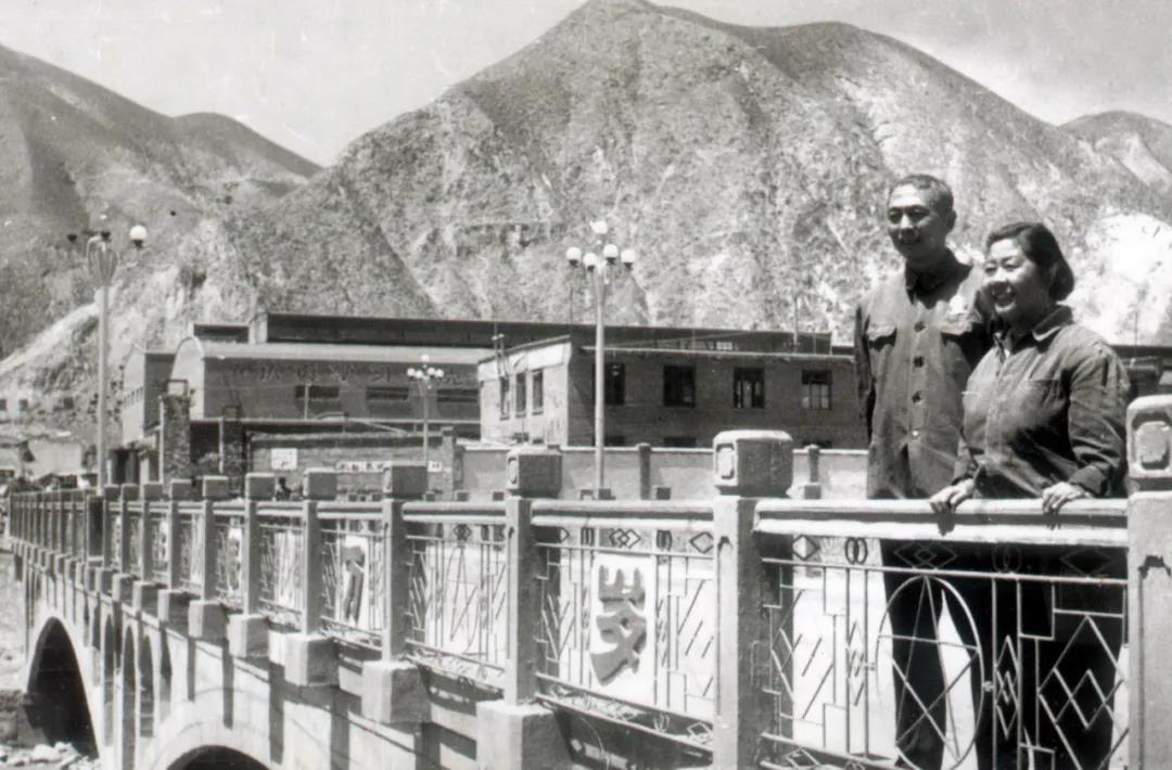 a44392f84cf5439384d5c5a7da381a5e.jpg a44392f84cf5439384d5c5a7da381a5e.jpg