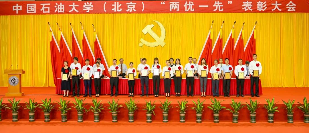 ab1e0fe06f5b47ffa337e814cf8686ee.jpg ab1e0fe06f5b47ffa337e814cf8686ee.jpg