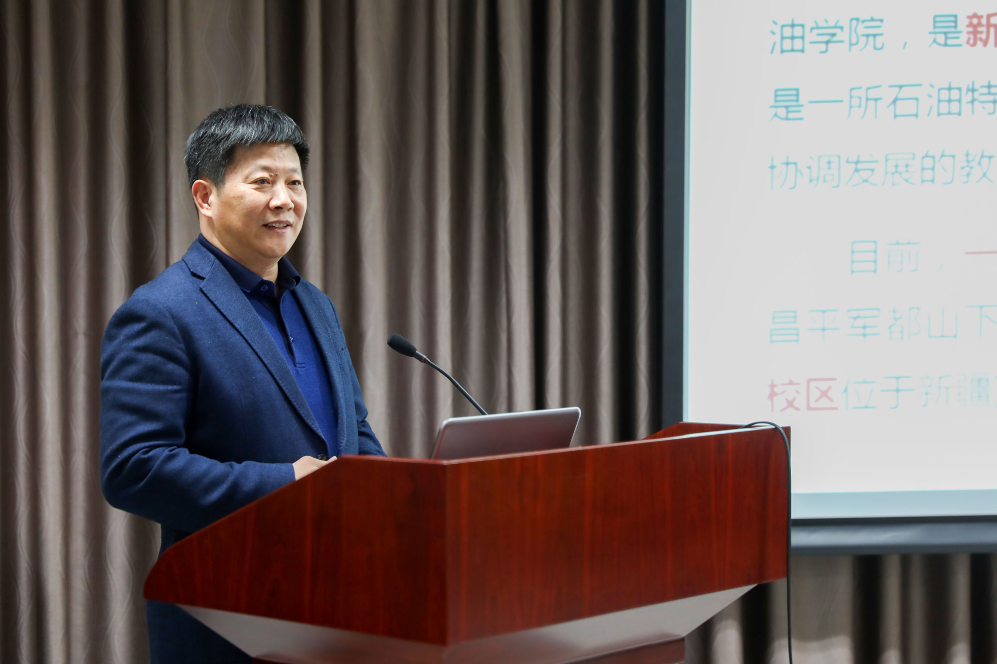 5dbbea99ed4f42a1b262232920d2d974.jpg 5dbbea99ed4f42a1b262232920d2d974.jpg