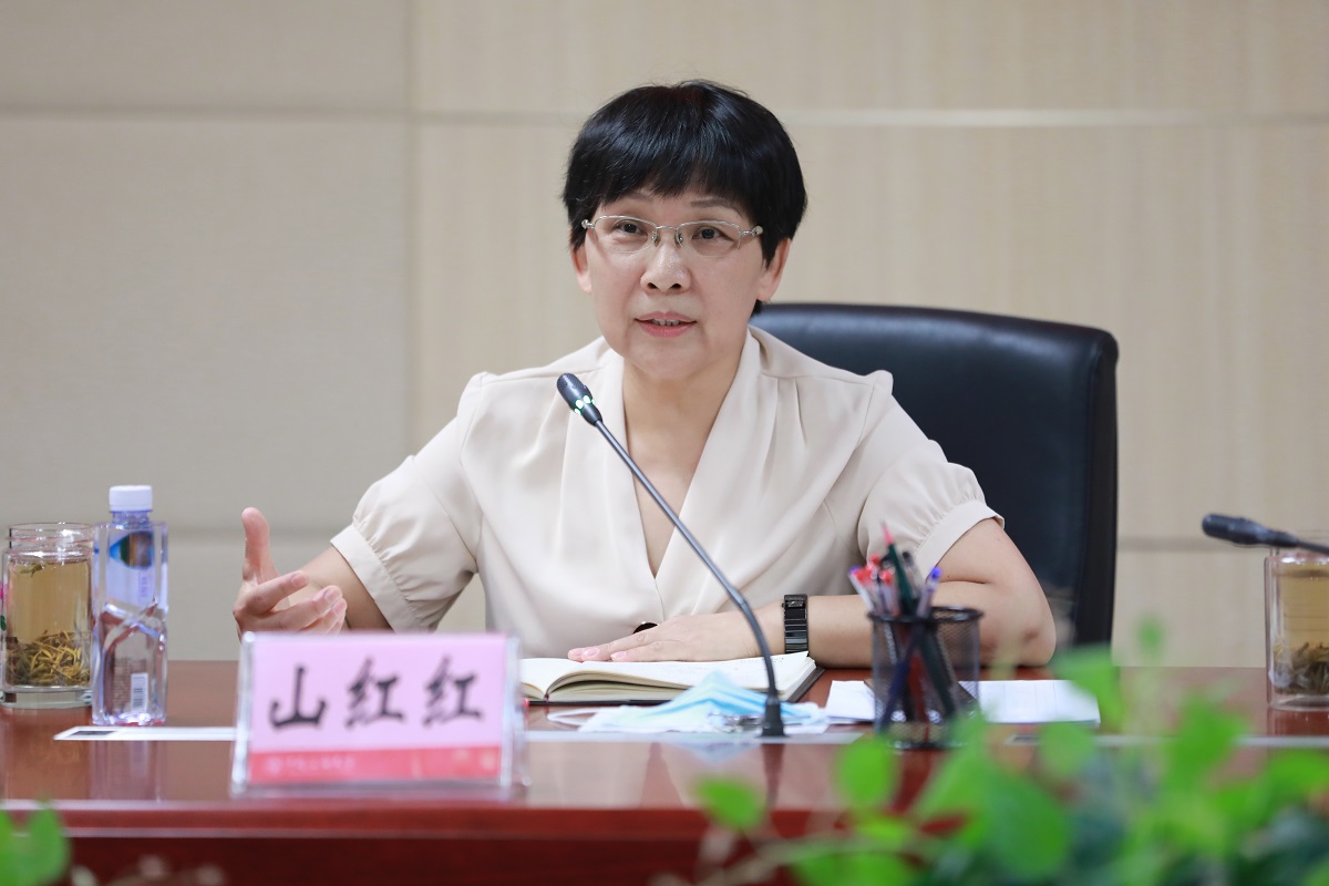 b880337d048149a393c821b95db15554.jpg b880337d048149a393c821b95db15554.jpg