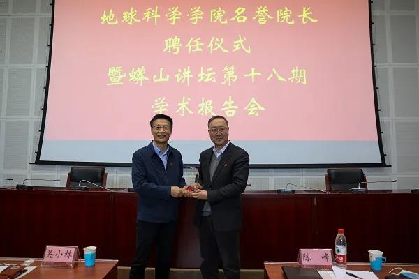 70a6d606411941e7ba6a3bee240c3361.jpg 70a6d606411941e7ba6a3bee240c3361.jpg