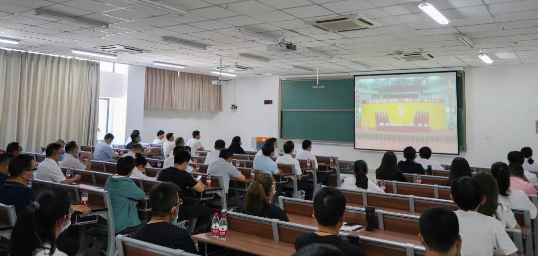 e6e9c65740d04146ae3fe4c97b80e376.jpg e6e9c65740d04146ae3fe4c97b80e376.jpg