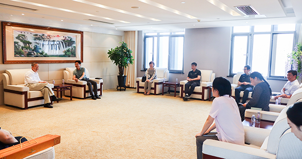 d30b0386f9cf40fcabda7501bc310463.jpg 2021-6-11冬奥会、残奥会 志愿者座谈会 杨利-11.JPG