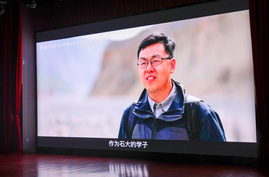 8cd5fdfc13b2402db84aeb066bfa733c.jpg 8cd5fdfc13b2402db84aeb066bfa733c.jpg