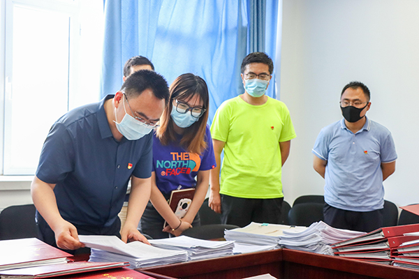 fd28f91ce3eb481585015eb34478ac9c.jpg 走访 第六组 杨利-18_毒霸看图.jpg